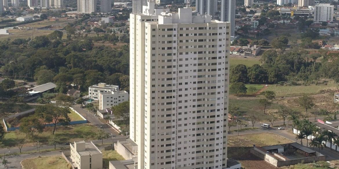 Fachada do Near Lourenzzo no Vila Rosa, goiania